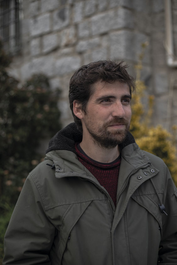 Retrato de Javier Peña, creador de la serie Hope!