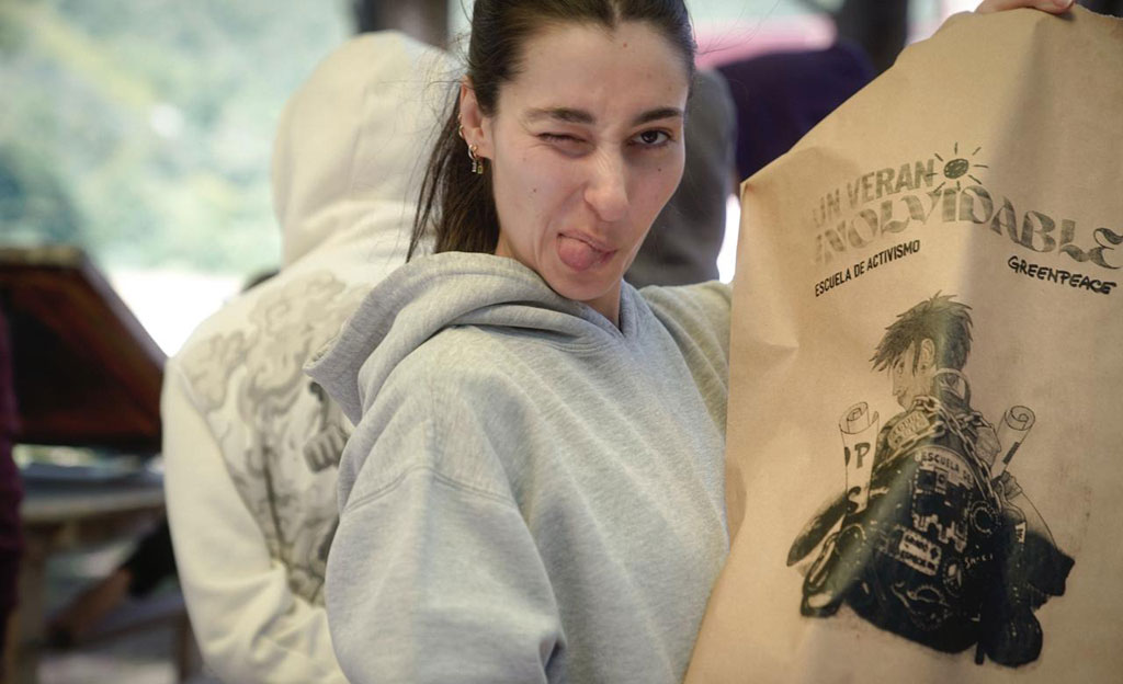 Activista en un encuentro de la escuela de activismo de Greenpeace en Burgos